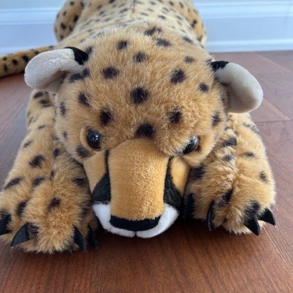 Wild Republic Jumbo Cheetah Plush - 30" - Picture 2 of 3